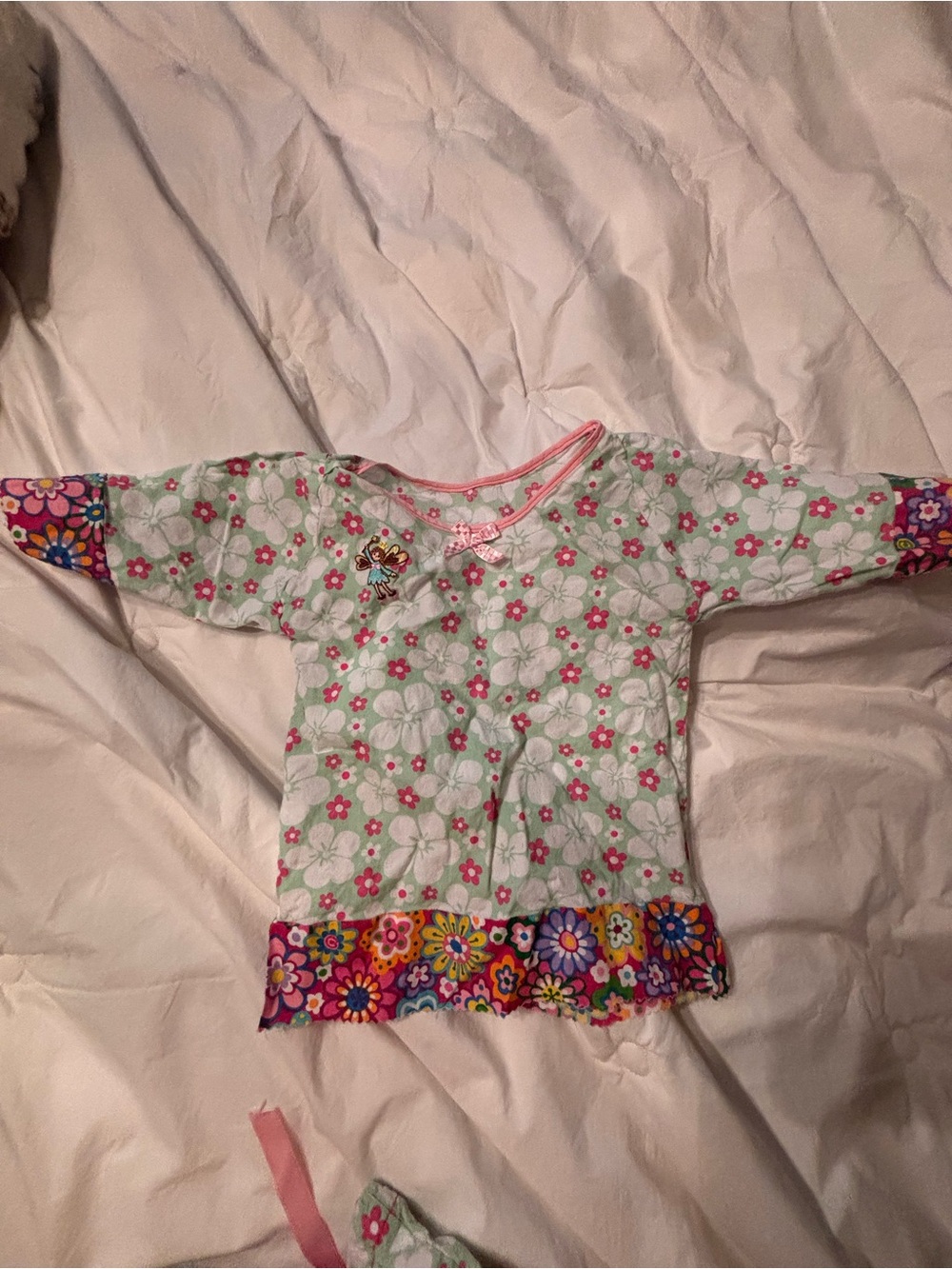 Girls' Mint Floral Long-Sleeve Pajama Top with Pink Accents